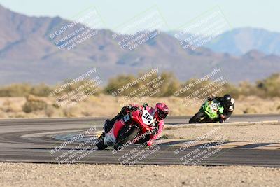 media/Dec-07-2025-CVMA (Sun) [[3e7d2de5dc]]/Race 16-Formula Middleweight/